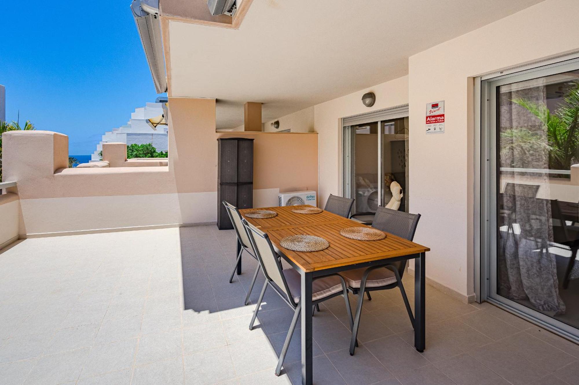 Cozy Apartment In Playa Paraiso Costa Adeje  Εξωτερικό φωτογραφία